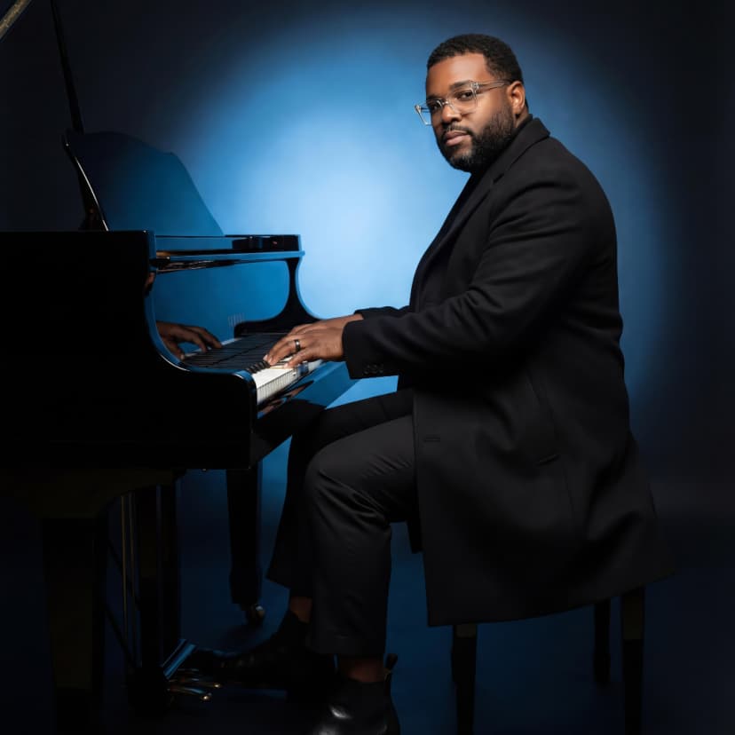 Es at the Piano SMALL.jpeg