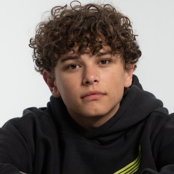 t9pma9uz40555pxnv38ibn33z42c