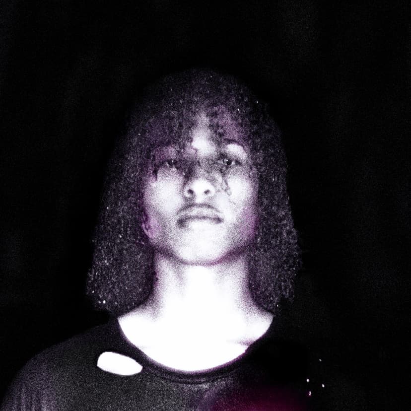 mmly artist profile photo 1 (1).png