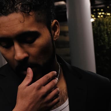 Khi Lo_Profile Pic.JPG