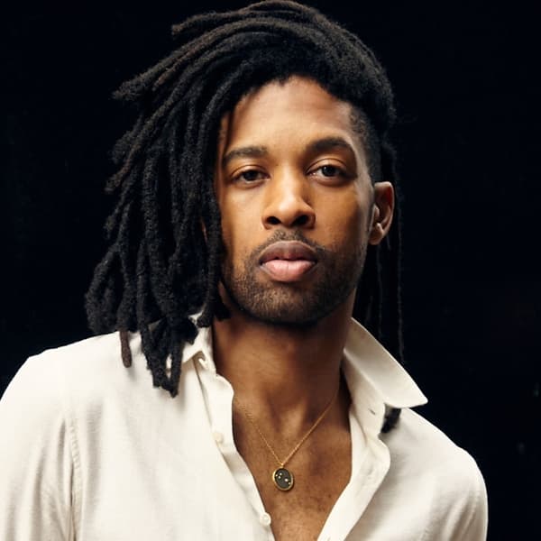 ab6761610000e5eb269df220937ceffcd731778f