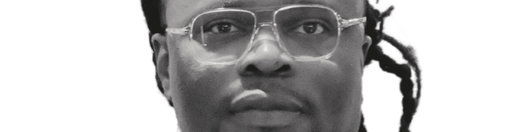 Kayos K (Black and White).png