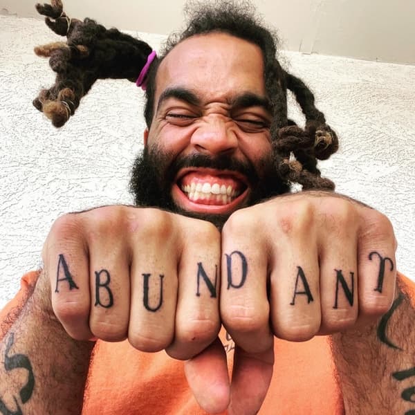 ab6761610000e5eb29520c4a04be450175b5ab28